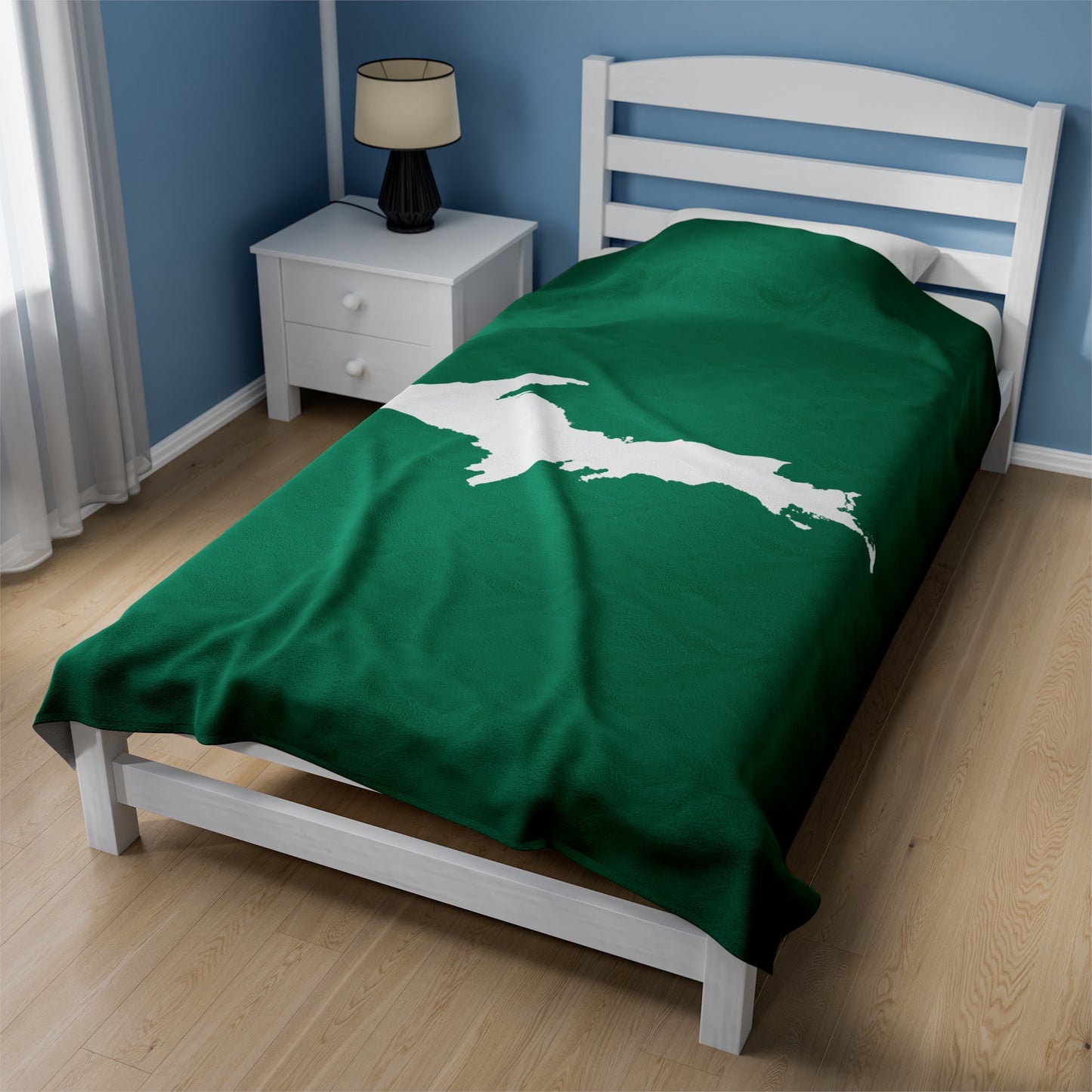 Michigan Upper Peninsula Plush Blanket (w/ UP Outline) | Emerald Green