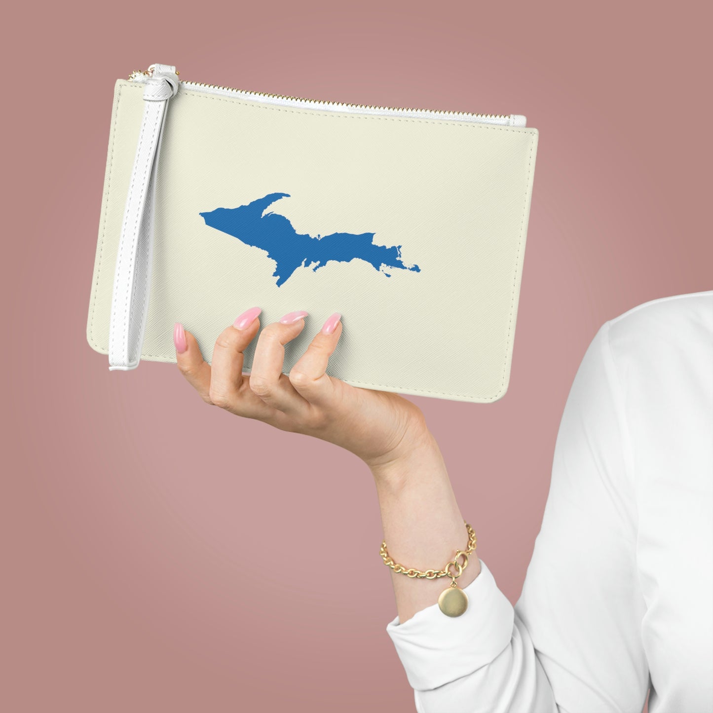 Michigan Upper Peninsula Clutch Bag (Ivory White w/ Azure UP Outline)