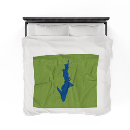 Michigan Upper Peninsula Plush Blanket (w/ Azure UP Outline) | Gooseberry Green