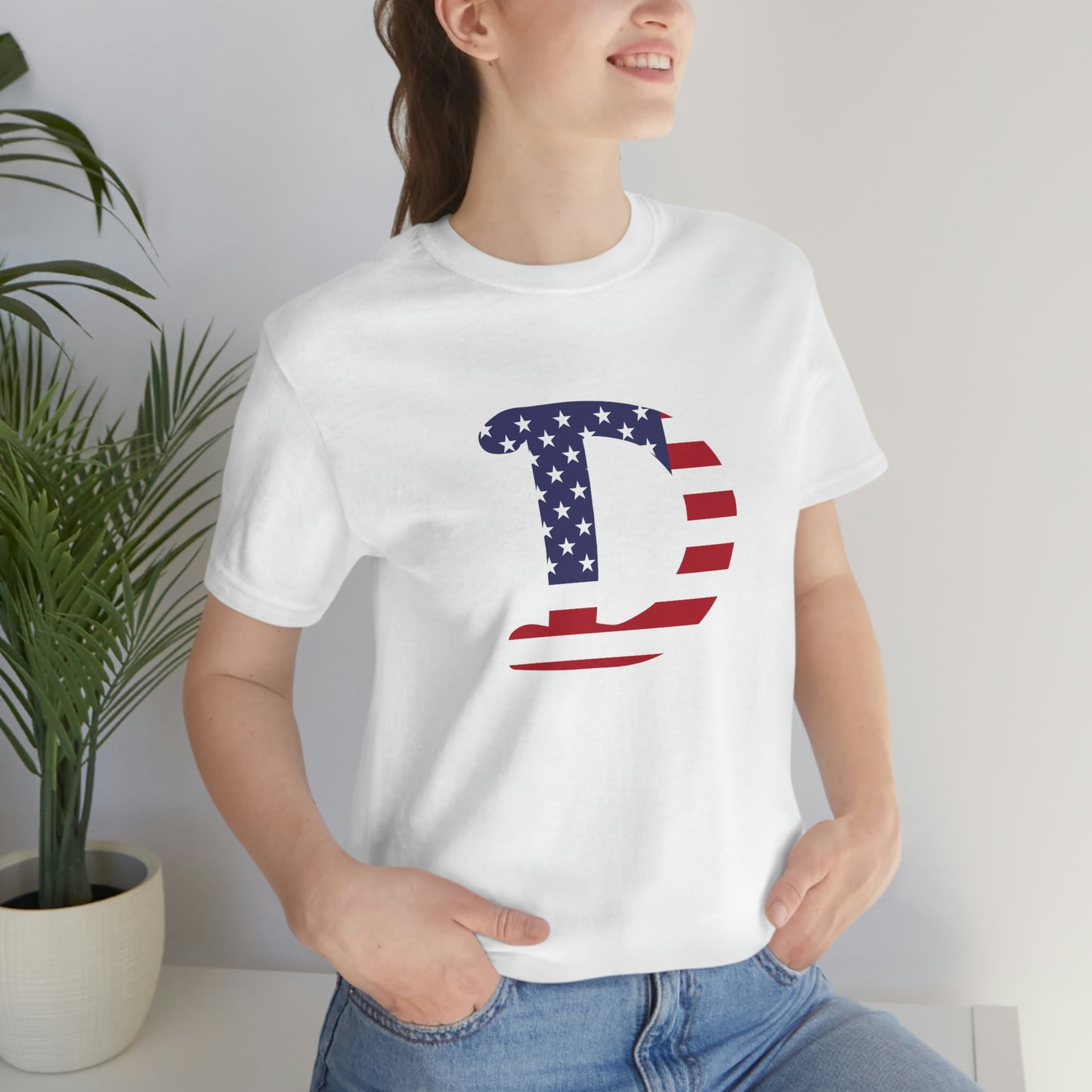 Detroit 'Old French D' T-Shirt (w/ USA Flag Outline) | Unisex Standard Fit