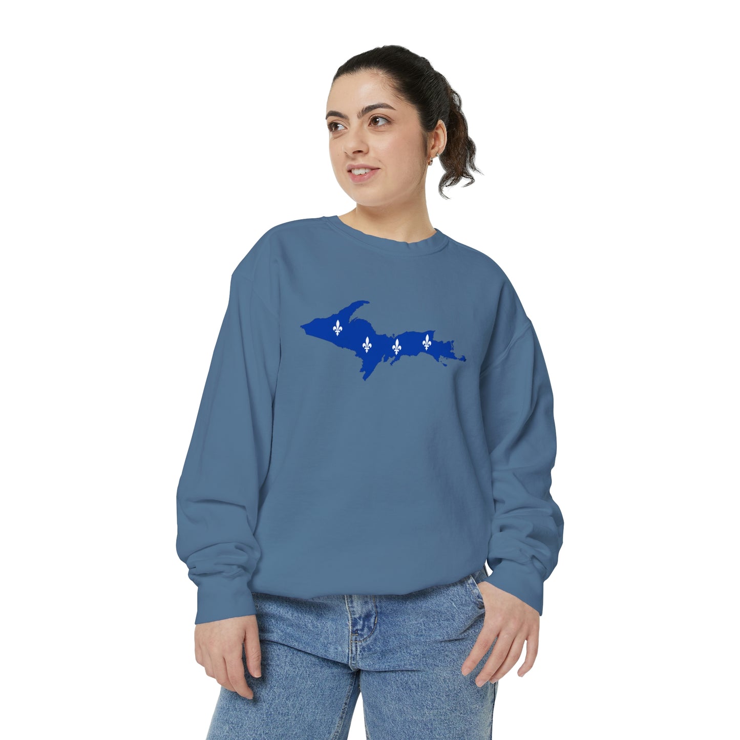 Michigan Upper Peninsula Sweatshirt (w/ UP Quebec Flag Outline) | Unisex Garment Dyed