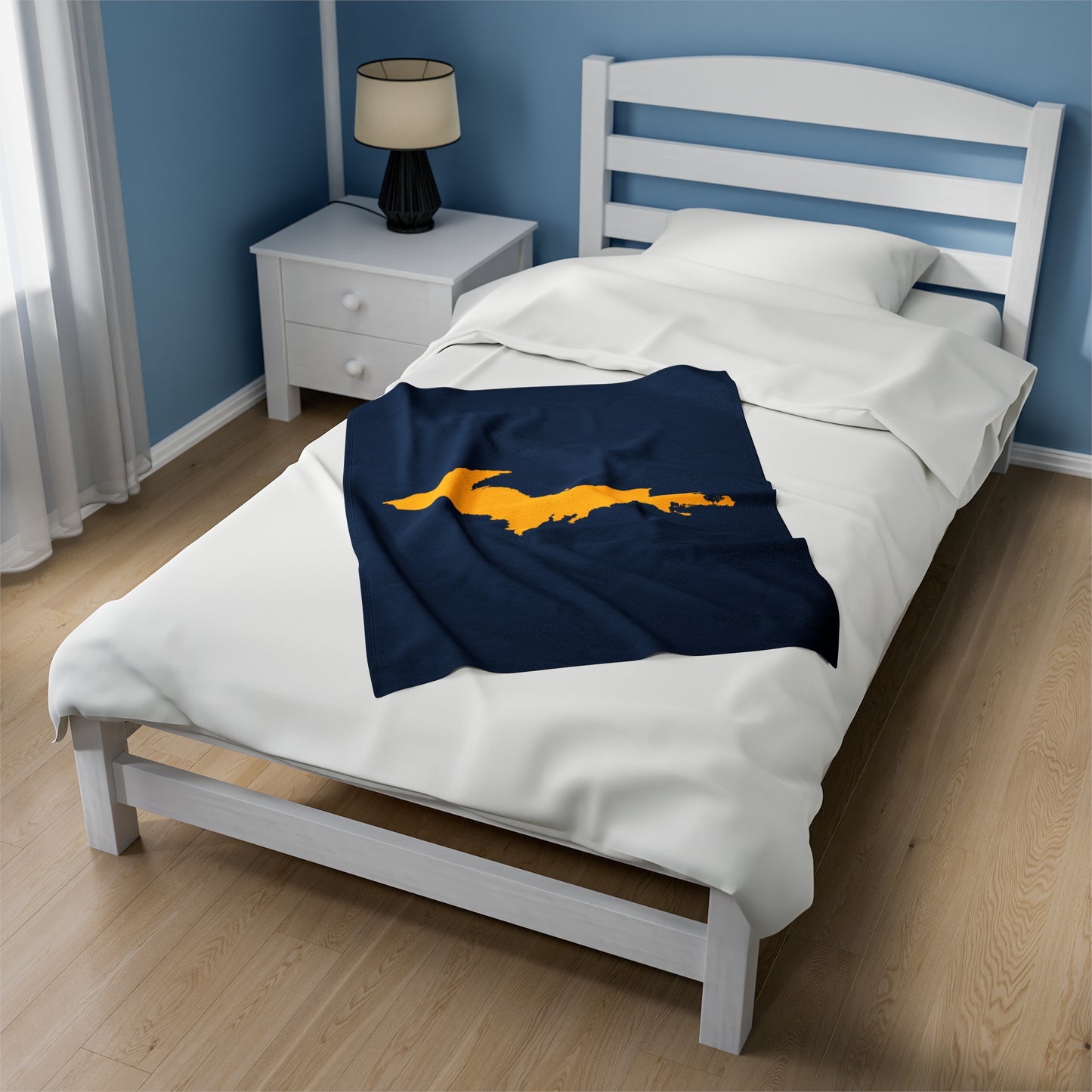 Michigan Upper Peninsula Plush Blanket (w/ Gold UP Outline) | Navy