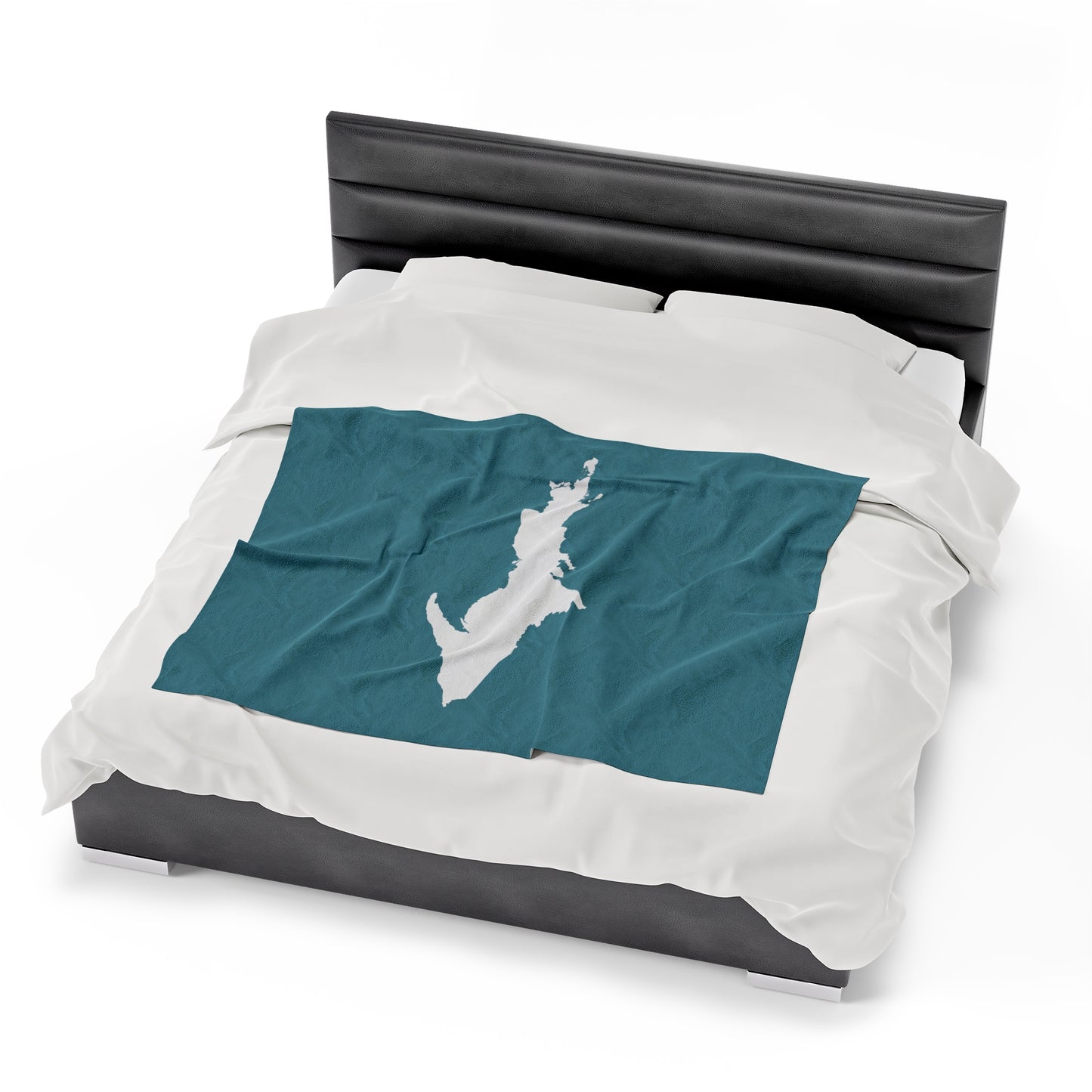 Michigan Upper Peninsula Plush Blanket (w/ UP Outline) | Lake Huron Blue