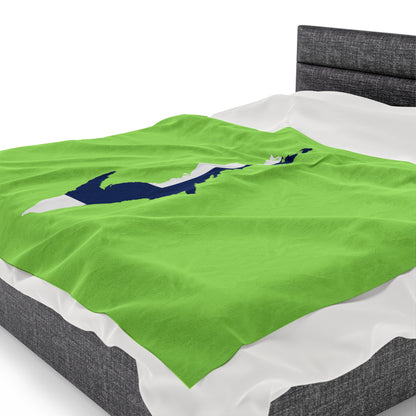 Michigan Upper Peninsula Plush Blanket (w/ UP Finland Flag Outline) | Flash Green