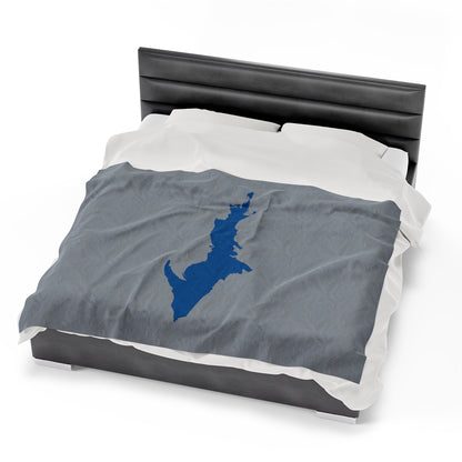 Michigan Upper Peninsula Plush Blanket (w/ Azure UP Outline) | Silver