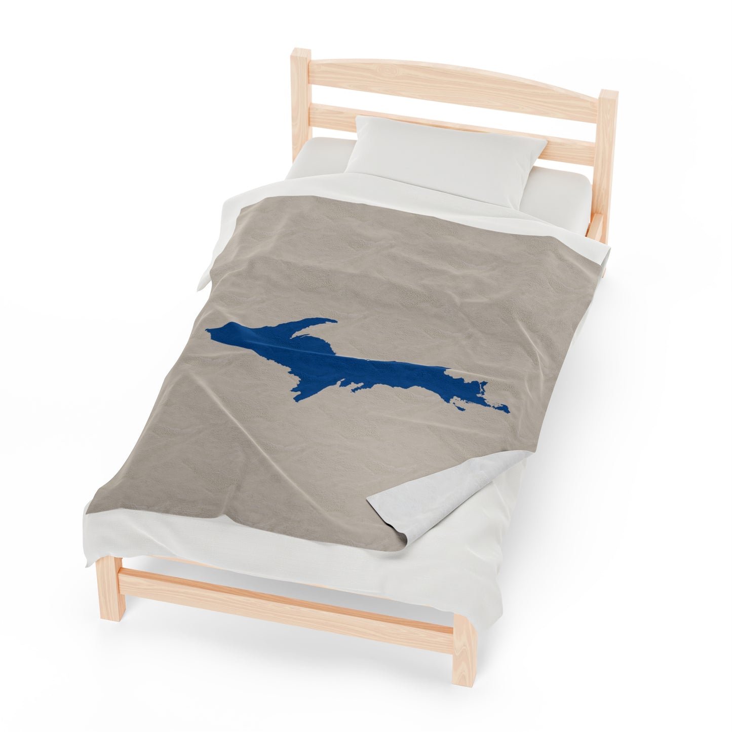 Michigan Upper Peninsula Plush Blanket (w/ Azure UP Outline) | Canvas Color