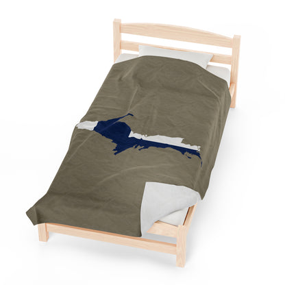 Michigan Upper Peninsula Plush Blanket (w/ UP Finland Flag Outline) | Petoskey Stone Beige