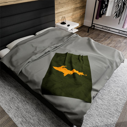 Michigan Upper Peninsula Plush Blanket (w/ Gold UP Outline) | Army Green