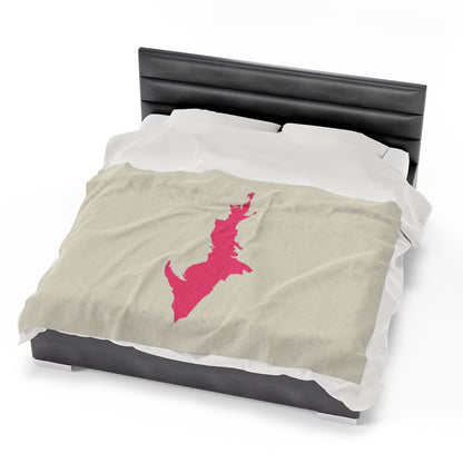 Michigan Upper Peninsula Plush Blanket (w/ Pink UP Outline) | Ivory White