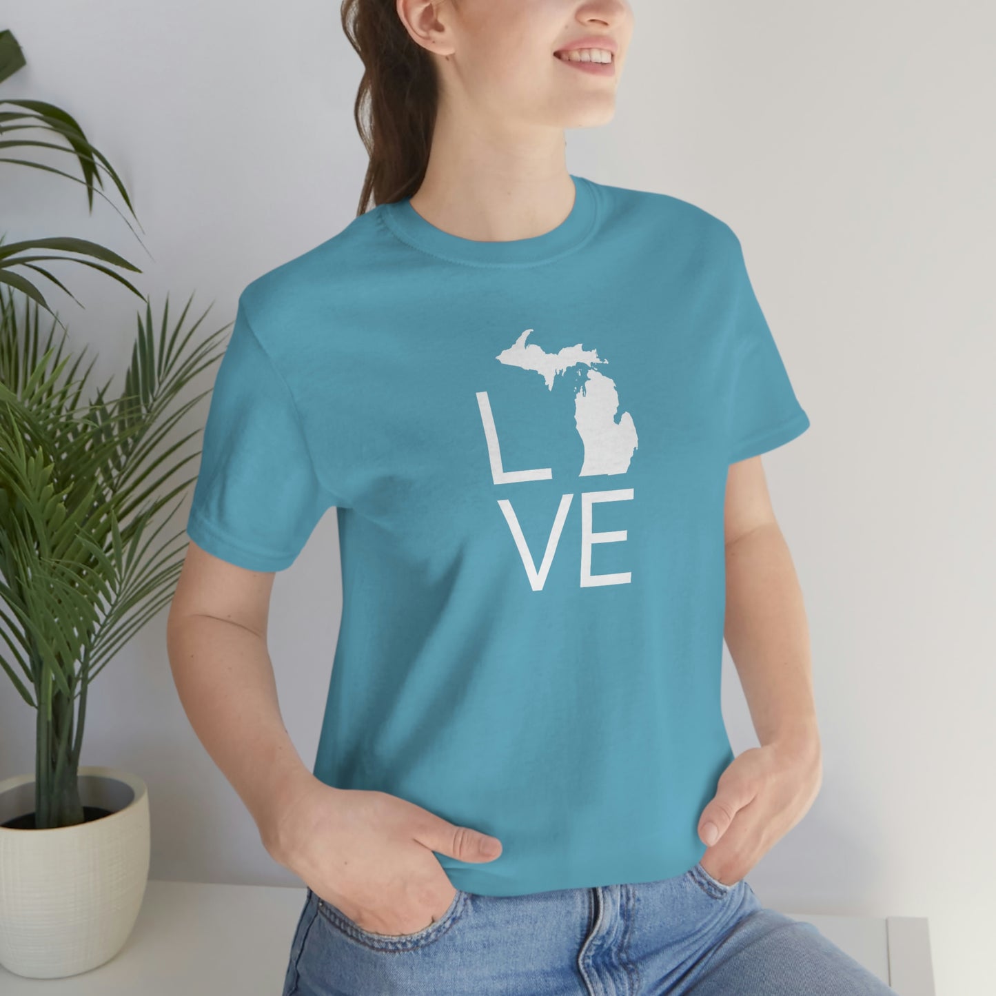 Michigan 'Love' T-Shirt (Thin Sans Font) | Unisex Standard Fit