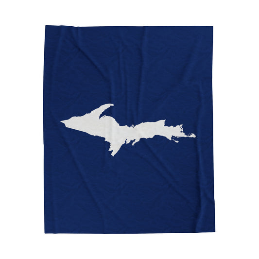 Michigan Upper Peninsula Plush Blanket (w/ UP Outline) | Dearborn Blue