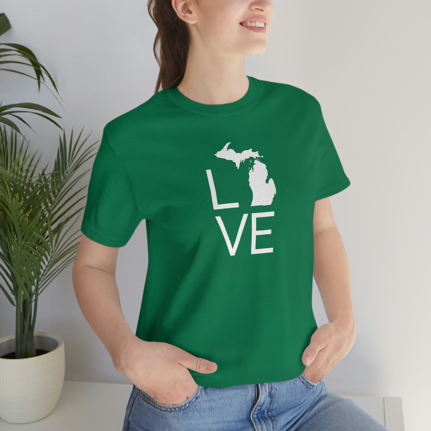 Michigan 'Love' T-Shirt (Thin Sans Font) | Unisex Standard Fit