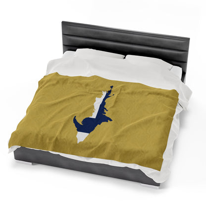 Michigan Upper Peninsula Plush Blanket (w/ UP Finland Flag Outline) | Plum Yellow