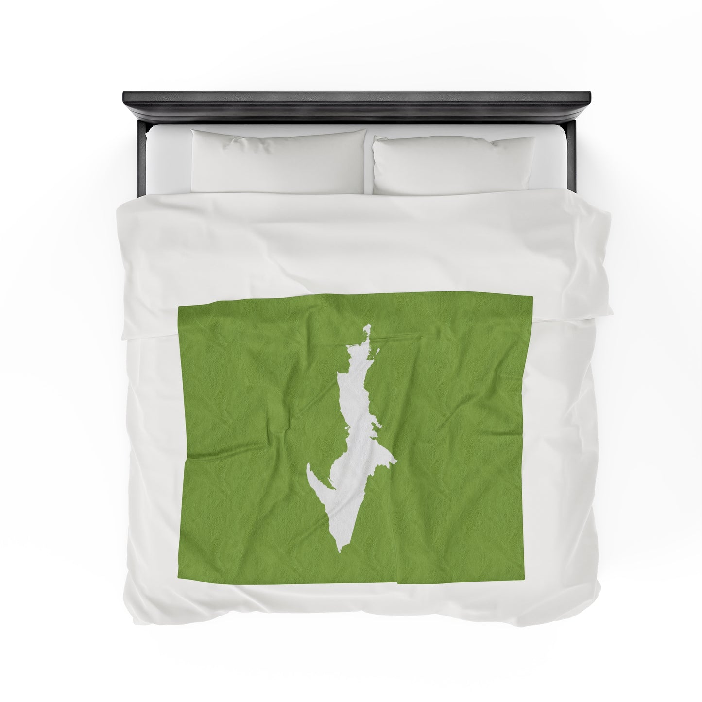 Michigan Upper Peninsula Plush Blanket (w/ UP Outline) | Gooseberry Green