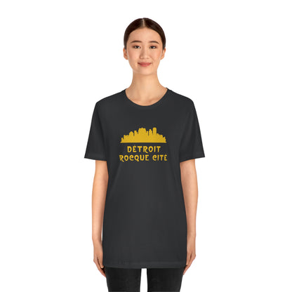 'Détroit Rocque Cité' with Skyline T-Shirt | Unisex Standard Fit