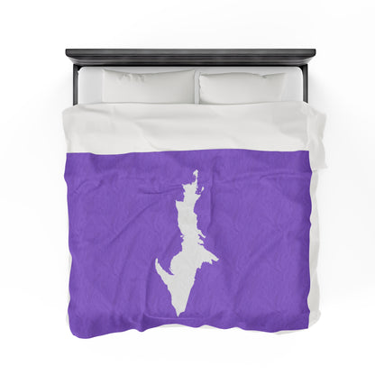 Michigan Upper Peninsula Plush Blanket (w/ UP Outline) | Lavender