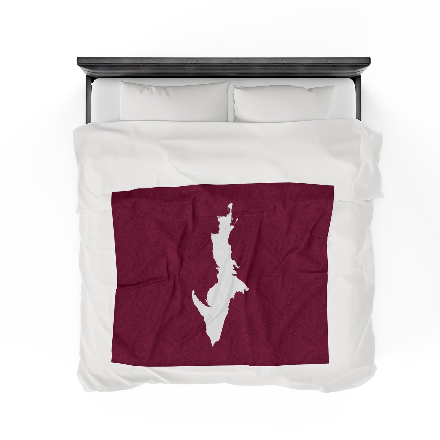 Michigan Upper Peninsula Plush Blanket (w/ UP Outline) | Ruby Red