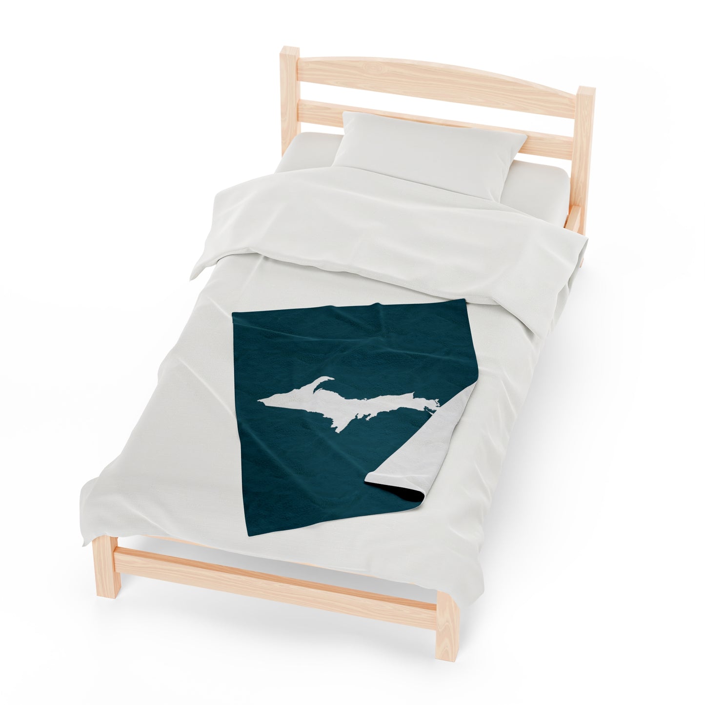 Michigan Upper Peninsula Plush Blanket (w/ UP Outline) | Auburn Hills Teal