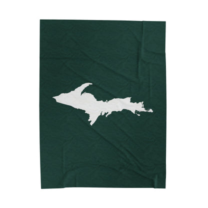 Michigan Upper Peninsula Plush Blanket (w/ UP Outline) | Green