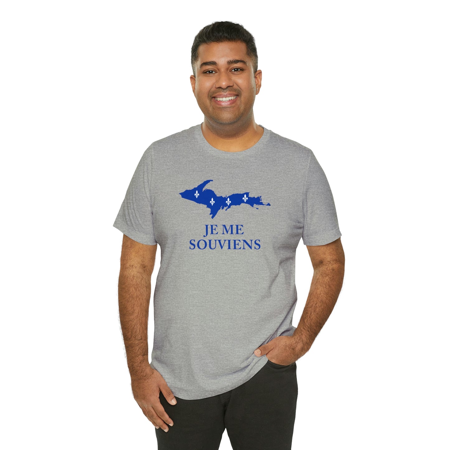 Upper Peninsula 'Je Me Souviens' T-Shirt (w/ UP Quebec Flag Outline) | Unisex Standard Fit