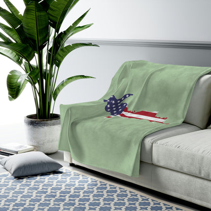 Michigan Upper Peninsula Plush Blanket (w/ UP USA Flag Outline) | Green Tea Color