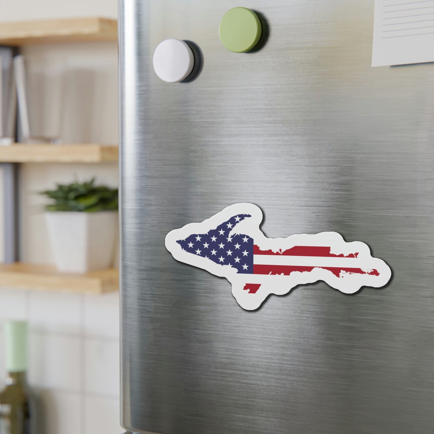 Michigan Upper Peninsula Kiss Cut Magnet (w/ UP USA Flag Outline)