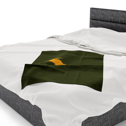 Michigan Upper Peninsula Plush Blanket (w/ Gold UP Outline) | Army Green