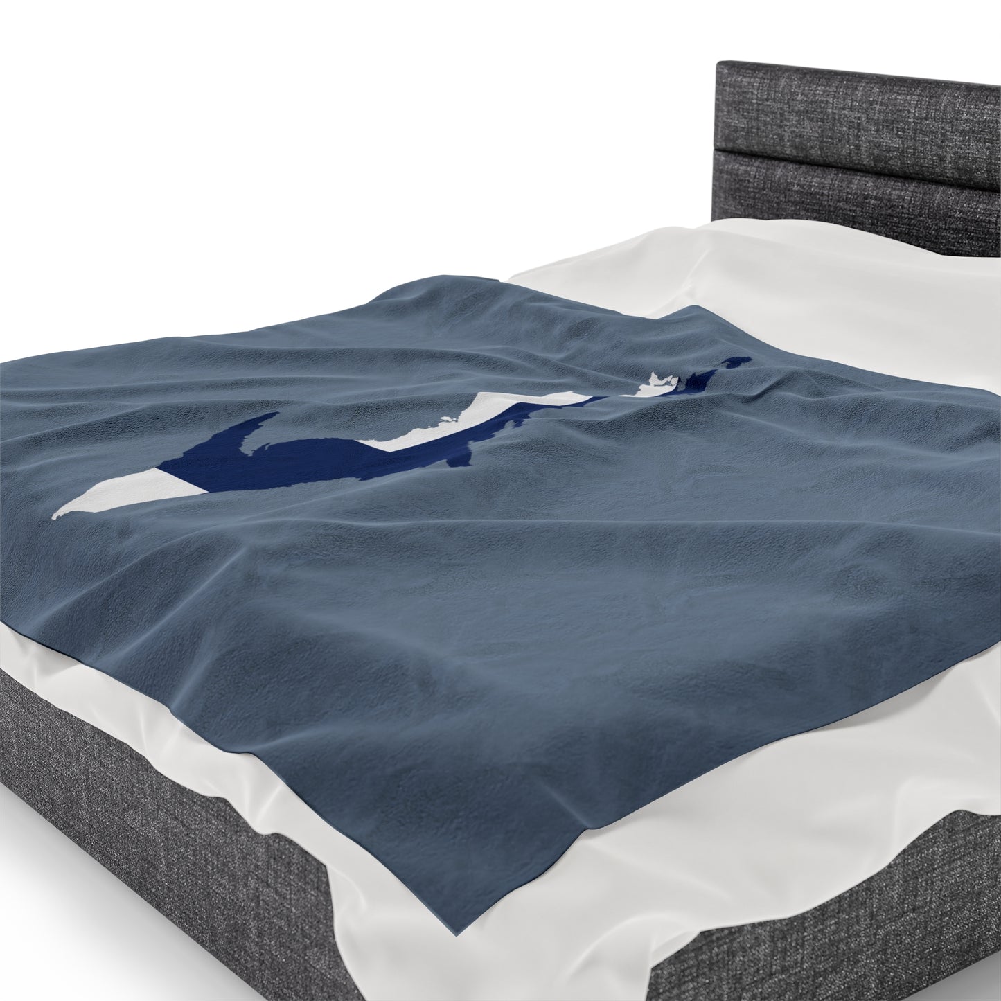 Michigan Upper Peninsula Plush Blanket (w/ UP Finland Flag Outline) | B-24 Liberator Grey