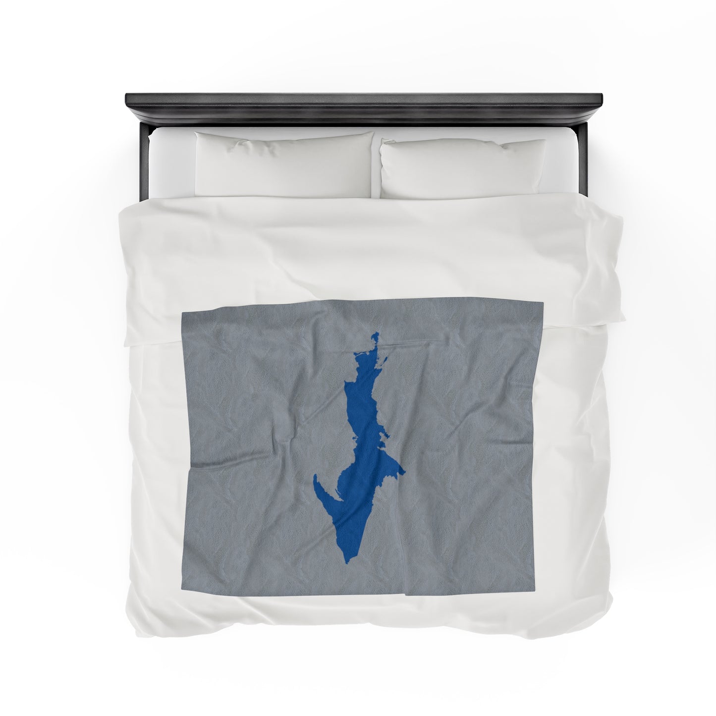 Michigan Upper Peninsula Plush Blanket (w/ Azure UP Outline) | Silver