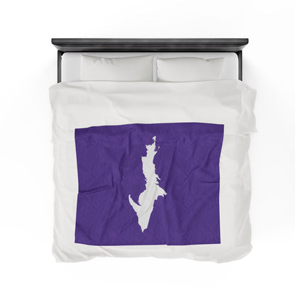 Michigan Upper Peninsula Plush Blanket (w/ UP Outline) | Lake Iris