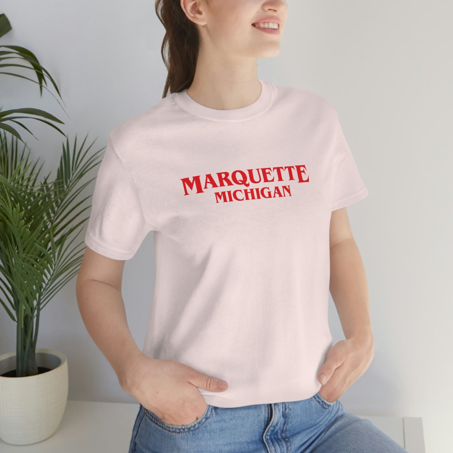 'Marquette Michigan' ' T-Shirt (1980s Drama Parody) | Unisex Standard Fit