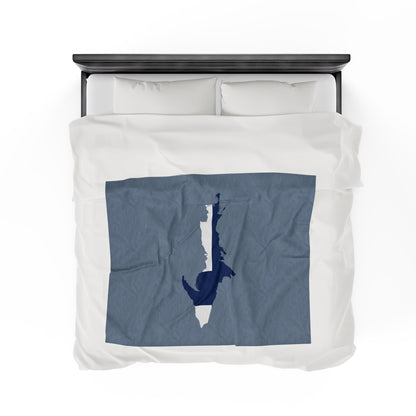 Michigan Upper Peninsula Plush Blanket (w/ UP Finland Flag Outline) | B-24 Liberator Grey