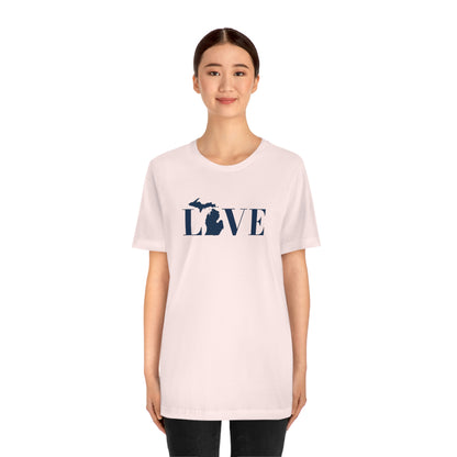 Michigan 'Love' T-Shirt (Didone Font) | Unisex Standard Fit