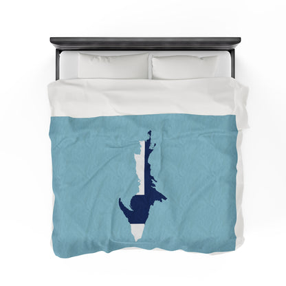 Michigan Upper Peninsula Plush Blanket (w/ UP Finland Flag Outline) | '58 Caddie Blue