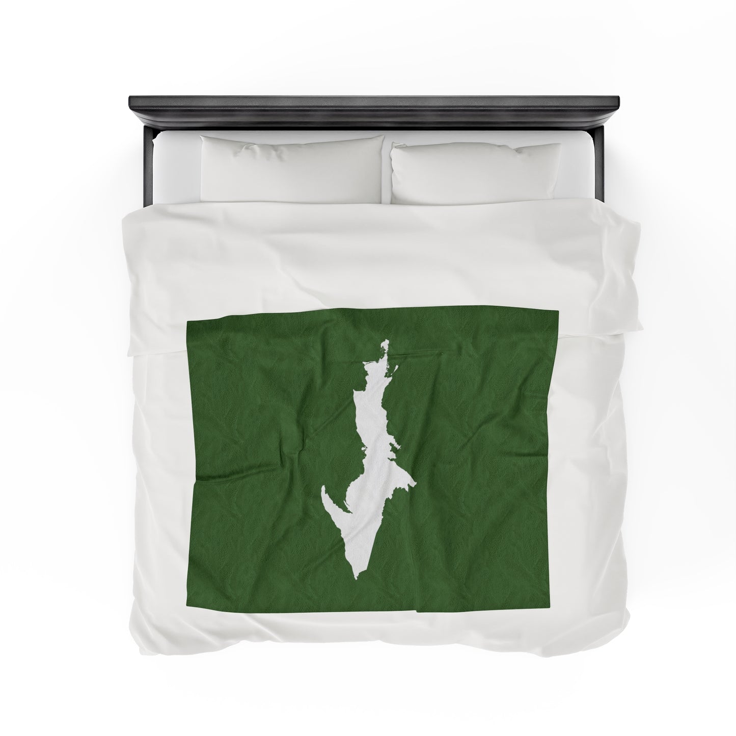 Michigan Upper Peninsula Plush Blanket (w/ UP Outline) | Pine Green