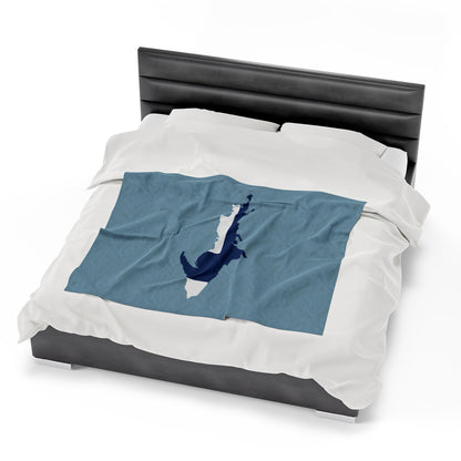 Michigan Upper Peninsula Plush Blanket (w/ UP Finland Flag Outline) | Opal Blue