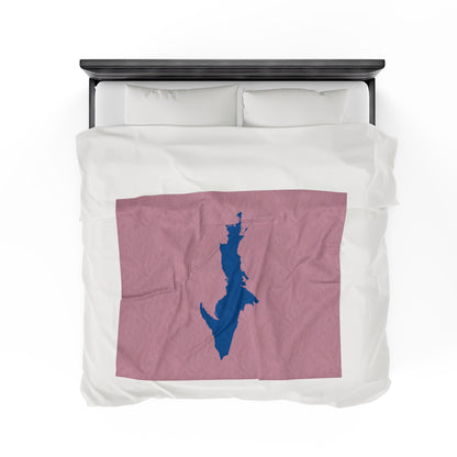 Michigan Upper Peninsula Plush Blanket (w/ Azure UP Outline) | Pink