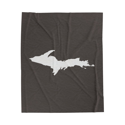 Michigan Upper Peninsula Plush Blanket (w/ UP Outline) | Warren Tank Grey