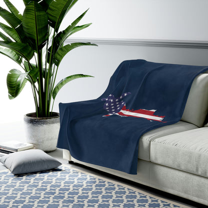 Michigan Upper Peninsula Plush Blanket (w/ UP USA Flag Outline) | Navy