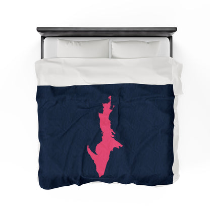 Michigan Upper Peninsula Plush Blanket (w/ Pink UP Outline) | Navy