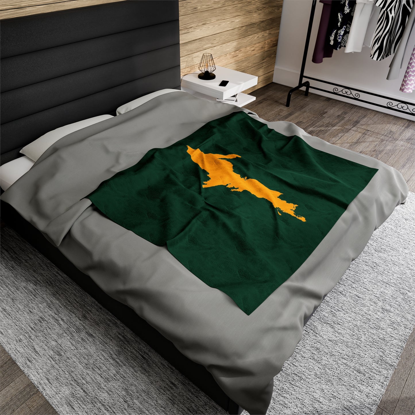 Michigan Upper Peninsula Plush Blanket (w/ Gold UP Outline) | Superior Green