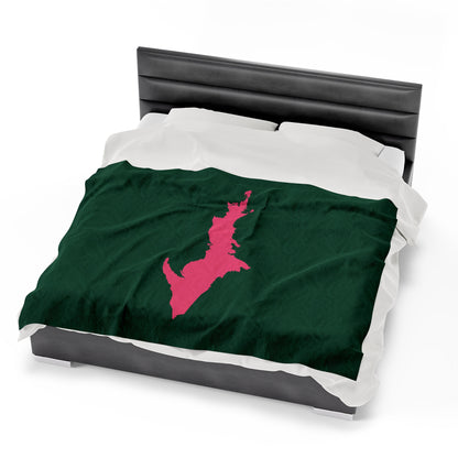 Michigan Upper Peninsula Plush Blanket (w/ Pink UP Outline) | Superior Green