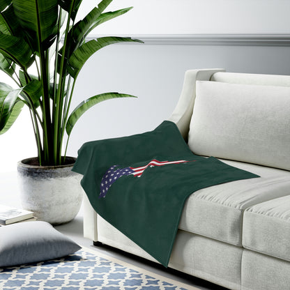 Michigan Upper Peninsula Plush Blanket (w/ UP USA Flag Outline) | Green