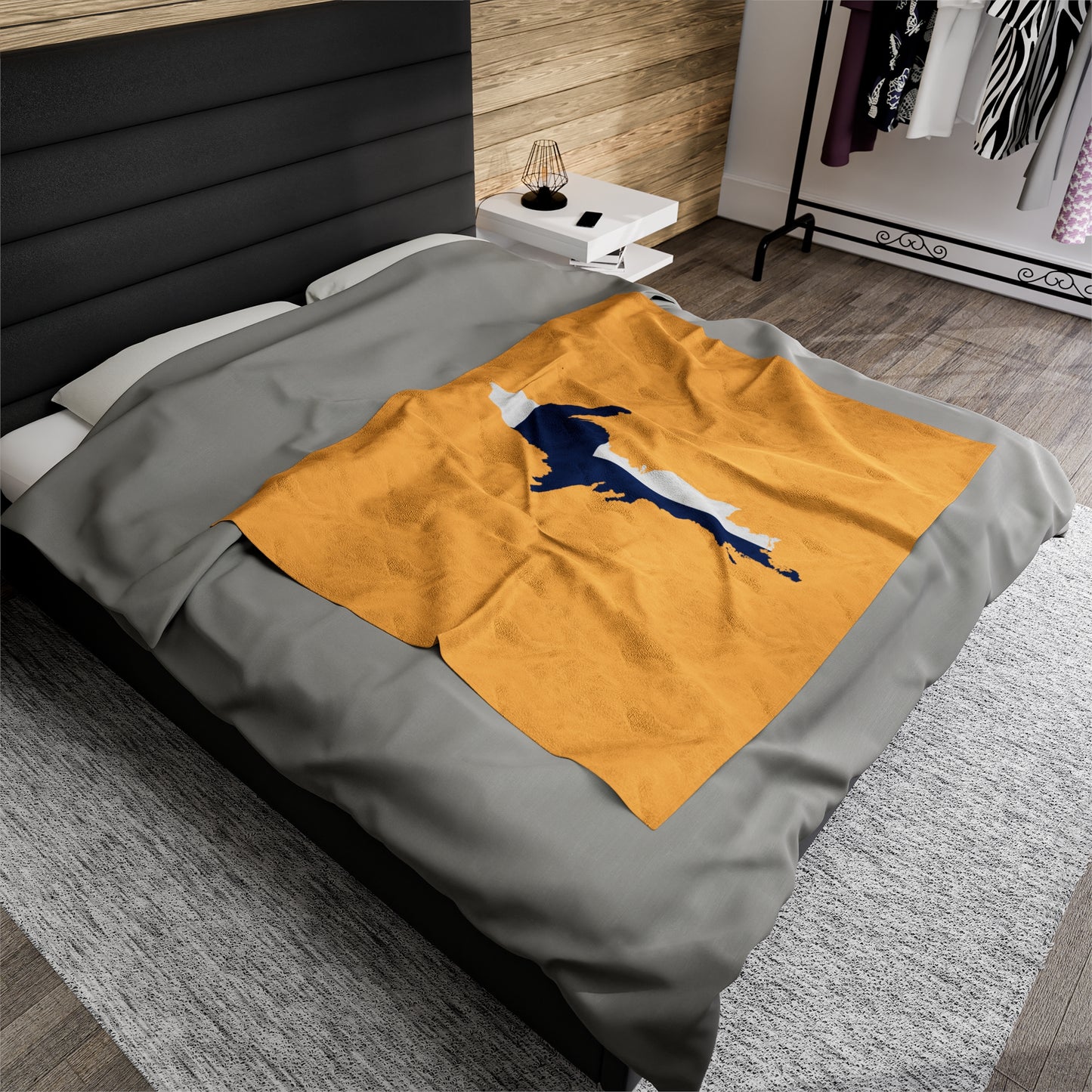 Michigan Upper Peninsula Plush Blanket (w/ UP Finland Flag Outline) | Citrine