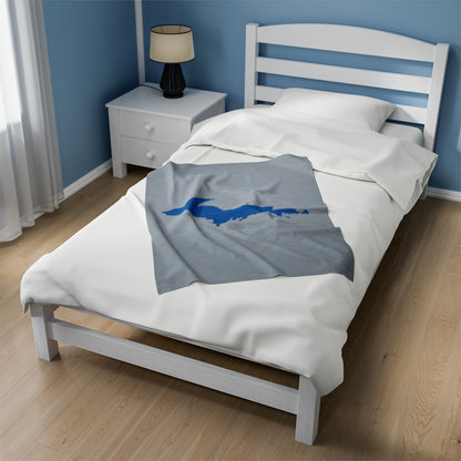 Michigan Upper Peninsula Plush Blanket (w/ Azure UP Outline) | Silver