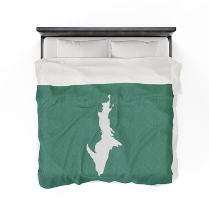 Michigan Upper Peninsula Plush Blanket (w/ UP Outline) | '64 Metallic Mint Green