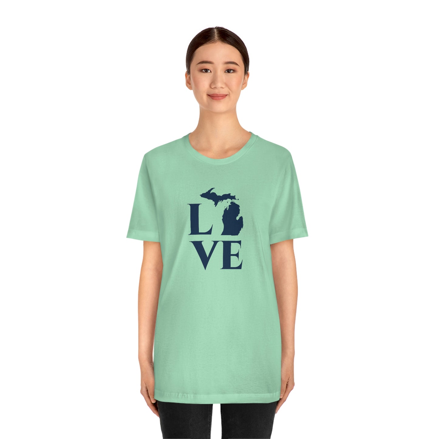 Michigan 'Love' T-Shirt (Roman Serif Font) | Unisex Standard Fit