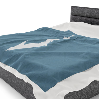 Michigan Upper Peninsula Plush Blanket (w/ UP Outline) | Opal Blue