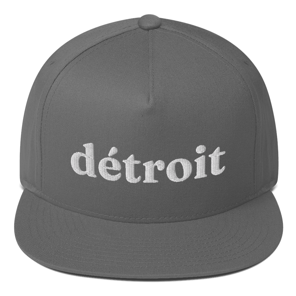 'Detroit' Flat Bill Cap (Old-Style Serif Font) | White/Navy Embroidery - Circumspice Michigan