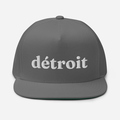 'Detroit' Flat Bill Cap (Old-Style Serif Font) | White/Navy Embroidery - Circumspice Michigan